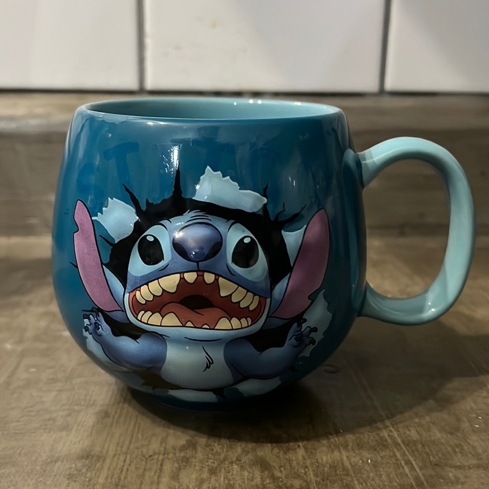 “Disney” Stitch Hot Coffee Mug with lettering.